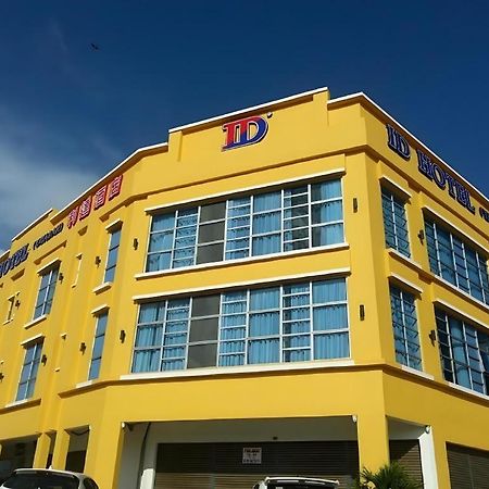 Id Hotel Yayasan Segamat Buitenkant foto