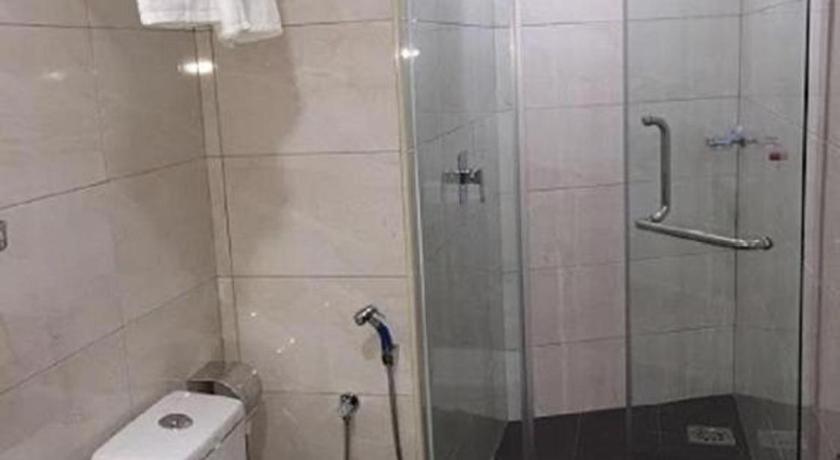 Id Hotel Yayasan Segamat Buitenkant foto