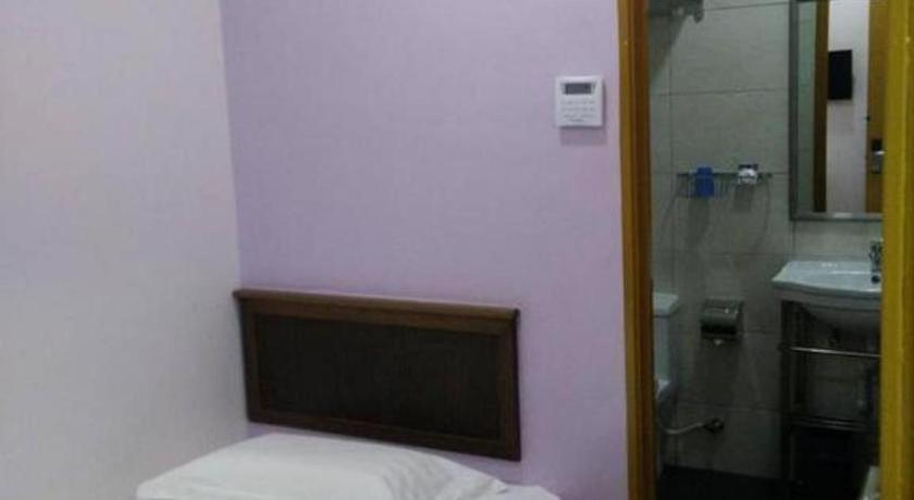 Id Hotel Yayasan Segamat Buitenkant foto